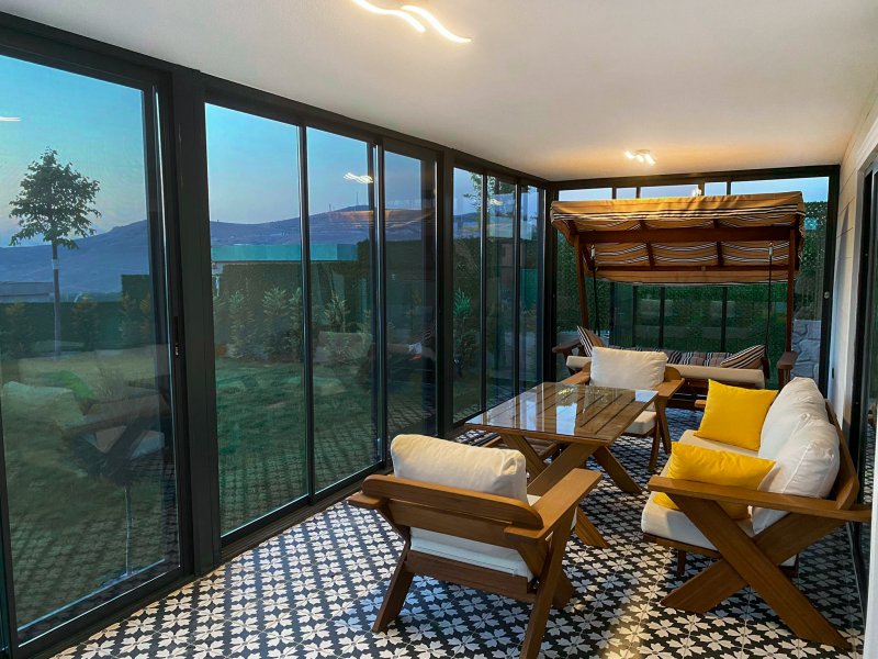 Sürme Cam Balkon Sistemleri